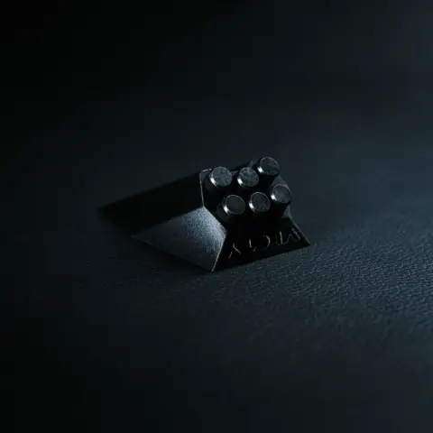 VLCTY tail scraper